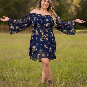 Country style dress, size L , XL. Navy blue with brown flowers. Belt included